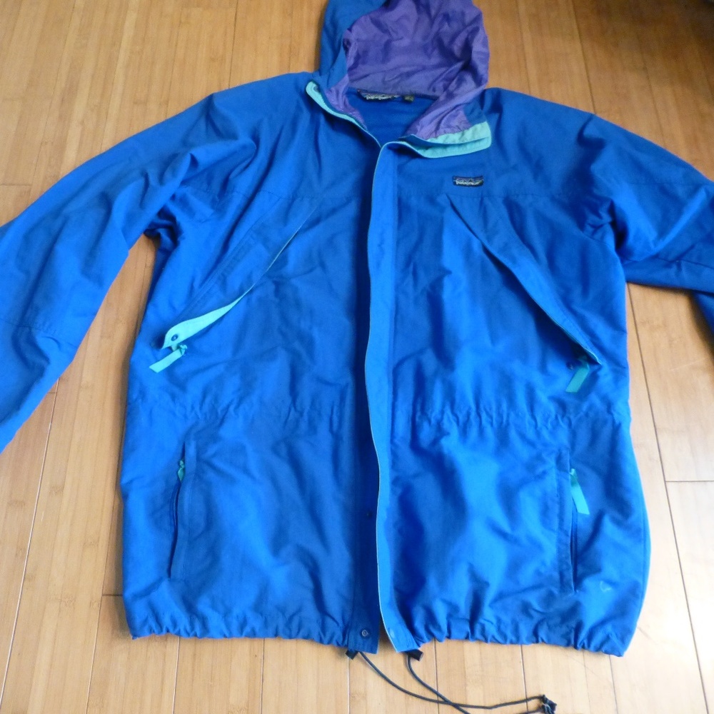 Patagonia hooded jacket mesh lining htf XL